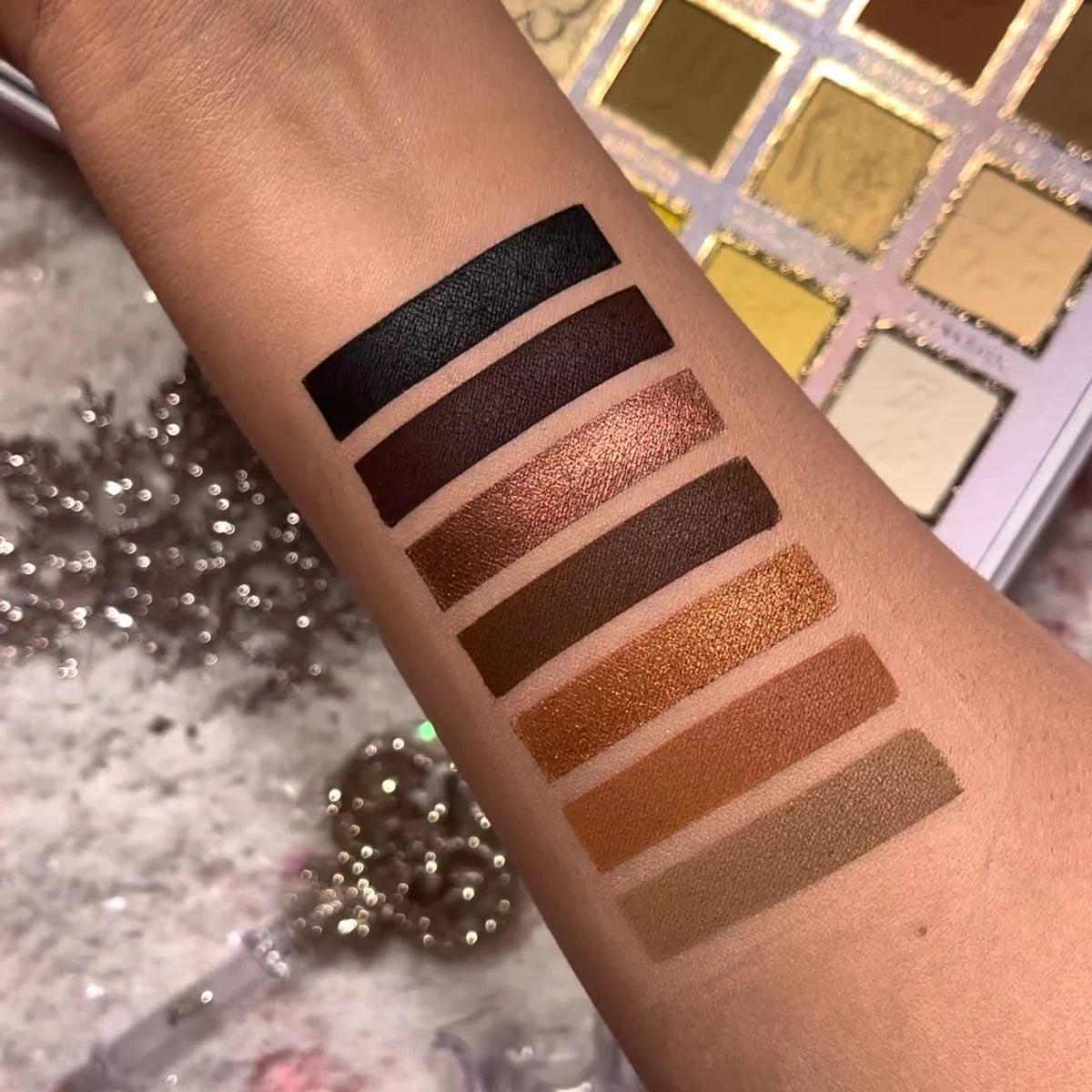 P. Louise If The Crown Fits Neutral Eyeshadow Palette