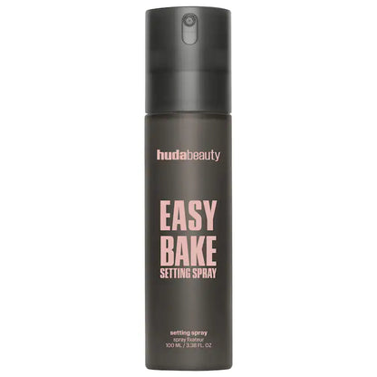 HUDA BEAUTY 
Easy Bake Blurring Setting Spray with 16-Hour Wear