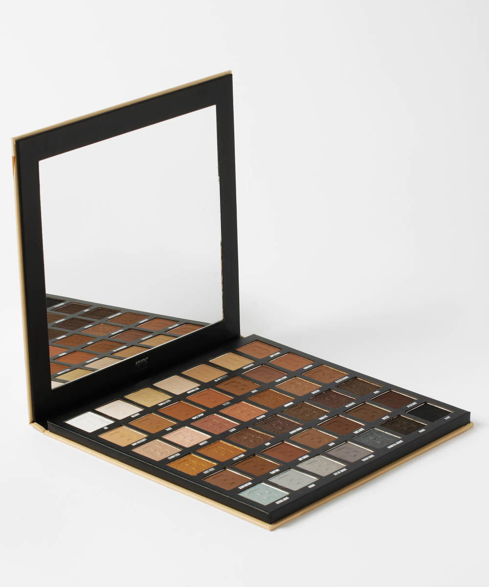 Beauty Bay Nude 42 Color Palette