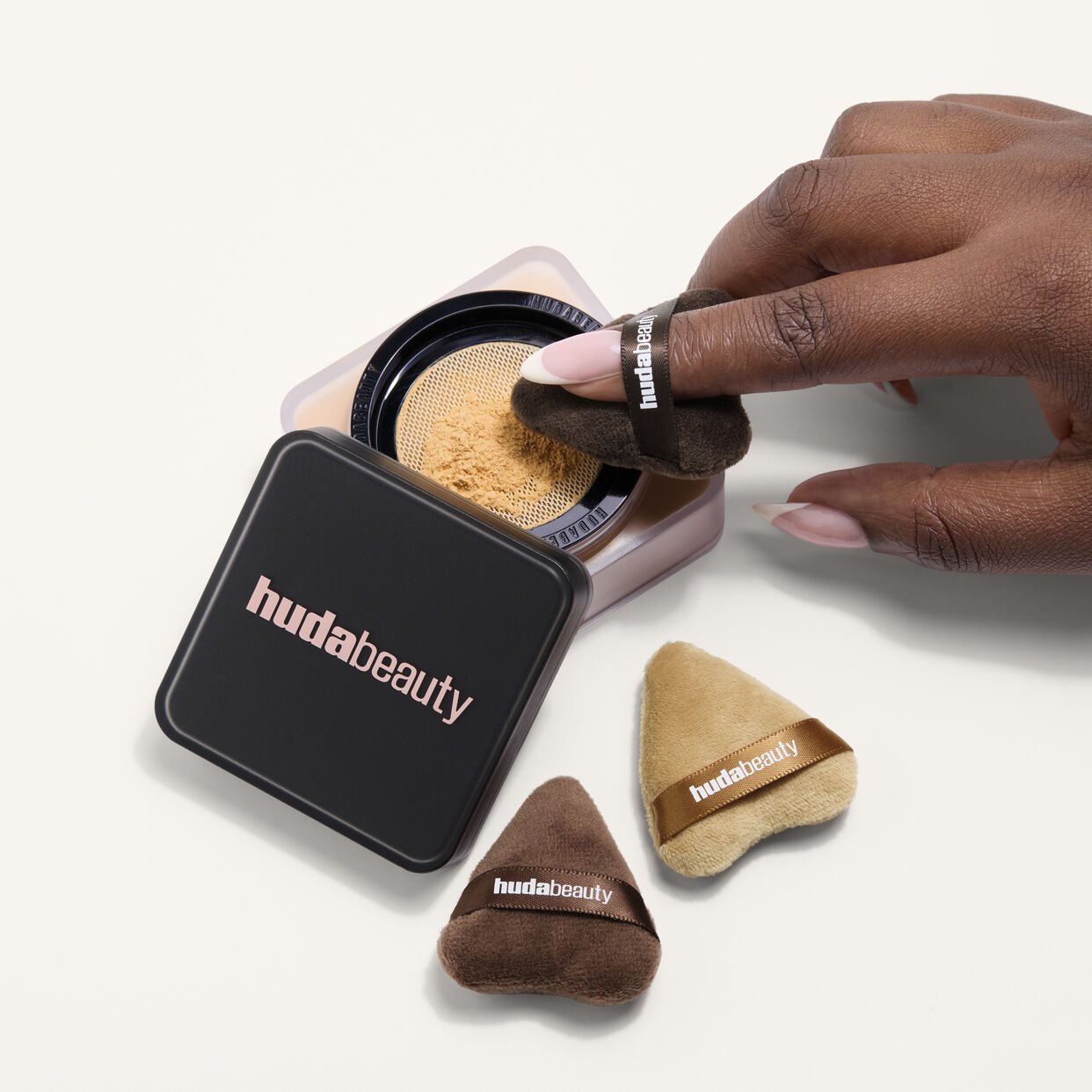 Huda Beauty Mini Puffs Powder Puff Trio